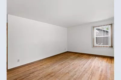 2014  Menasha Ave, Manitowoc, WI 54220 - Photo 5