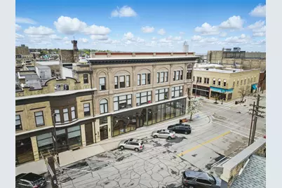 804  Jay St #1, Manitowoc, WI 54220 - Photo 3