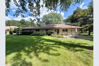 3121 N 105th St, Wauwatosa, WI 53222 - Photo 29