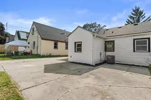 3428 S 3rd St, Milwaukee, WI 53207 - Photo 25