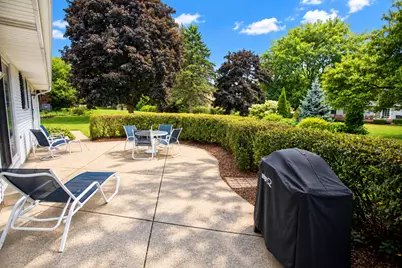 5676  Garland Ln, Greendale, WI 53129 - Photo 31