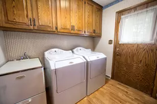 5676 Garland Ln, Greendale, WI 53129 - Photo 17