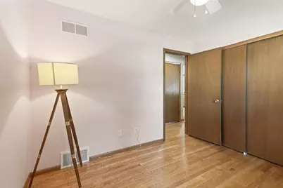 4058 S 73rd St, Milwaukee, WI 53220 - Photo 15