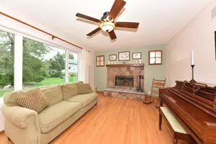 N58W24838 Cardinal Ct, Sussex, WI 53089 - Photo 7