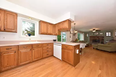 N58W24838  Cardinal Ct, Sussex, WI 53089 - Photo 13