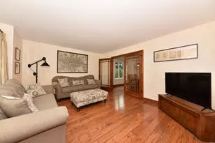 N58W24838 Cardinal Ct, Sussex, WI 53089 - Photo 9