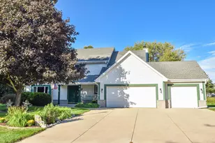 N58W24838 Cardinal Ct, Sussex, WI 53089 - Photo 1