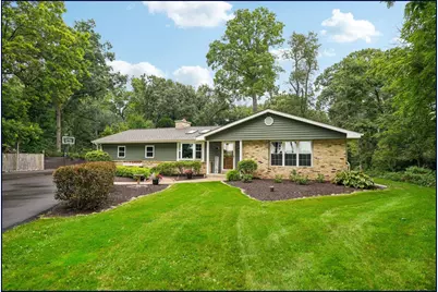 N56W27636  Lisbon Rd, Lisbon, WI 53089 - Photo 1
