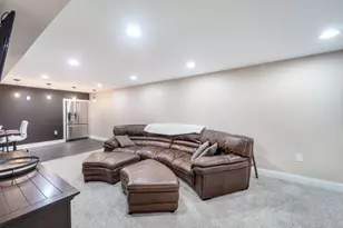 W142N6728 Washington Ave, Menomonee Falls, WI 53051 - Photo 13