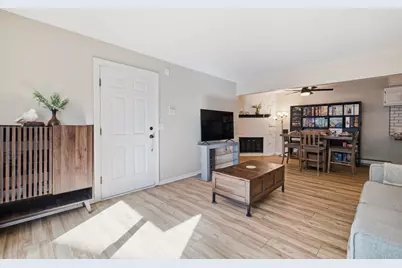 788 S River Rd #6, West Bend, WI 53095 - Photo 3