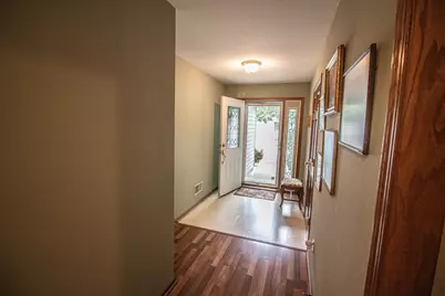 W52N106  Pioneer Ct #B, Cedarburg, WI 53012 - Photo 23