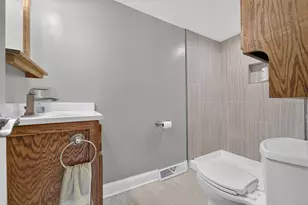 2541 Wisconsin St, Sturtevant, WI 53177 - Photo 11