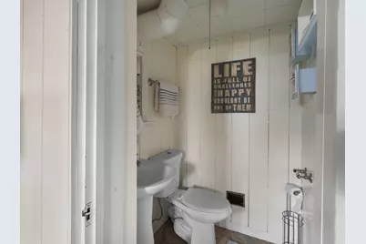 1009  Waldo Blvd, Manitowoc, WI 54220 - Photo 11
