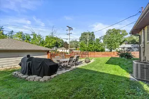 10506 W Villard Ave, Milwaukee, WI 53225 - Photo 29
