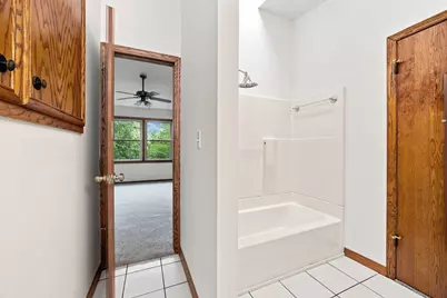 8570 N Meadowside Ct, Brown Deer, WI 53223 - Photo 31