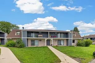 3233 W Mangold Ave, Greenfield, WI 53221 - Photo 1