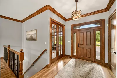 1555  Behrens Dr, Cedarburg, WI 53012 - Photo 3