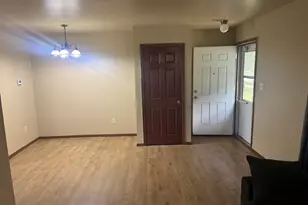 7951 N 94th St, Milwaukee, WI 53224 - Photo 5