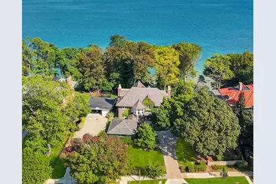 4400 N Lake Dr, Shorewood, WI 53211 - Photo 9