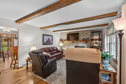 4328  Pennington Ln, Racine, WI 53403 - Photo 3