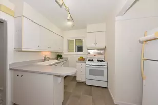 2108 E Jarvis St, Shorewood, WI 53211 - Photo 11