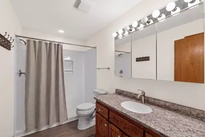 978  Bay View Cir, Mukwonago, WI 53149 - Photo 17