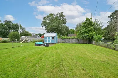 2823 S 85th St, West Allis, WI 53227 - Photo 23