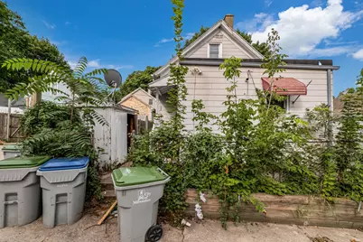 736 S 36th St, Milwaukee, WI 53215 - Photo 21