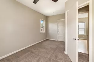 1368 N 60th St, Milwaukee, WI 53208 - Photo 27