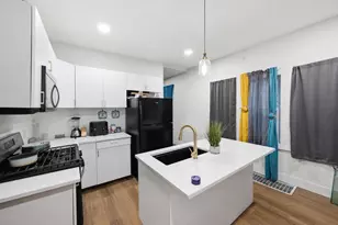 128 W Hadley St, Milwaukee, WI 53212 - Photo 3