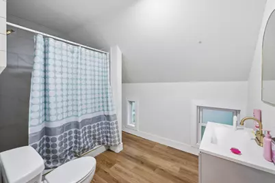 128 W Hadley St, Milwaukee, WI 53212 - Photo 11