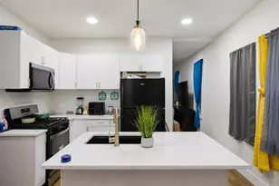 128 W Hadley St, Milwaukee, WI 53212 - Photo 5