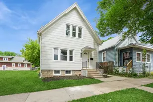 128 W Hadley St, Milwaukee, WI 53212 - Photo 1