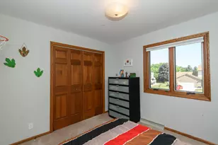 2121 September Dr, Racine, WI 53402 - Photo 39