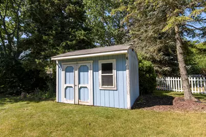 2121  September Dr, Racine, WI 53402 - Photo 7