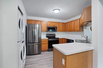 405 N Main St #E, Thiensville, WI 53092 - Photo 7