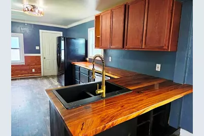 315  Monroe St, Sheboygan Falls, WI 53085 - Photo 5