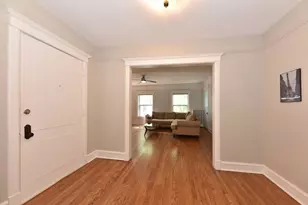 1714 E Kane Pl, Milwaukee, WI 53202 - Photo 3