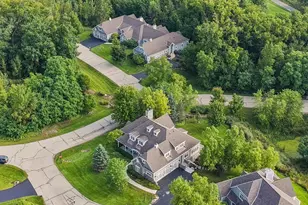 1835 Hickory Hill, Geneva, WI 53147 - Photo 15