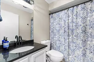 1312 Noel Ct, South Milwaukee, WI 53172 - Photo 9
