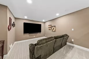 20285 Newport Ln, Brookfield, WI 53045 - Photo 45