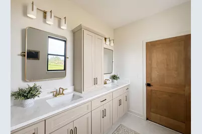 S54W25415  Pebble Brook Ct, Waukesha, WI 53189 - Photo 11