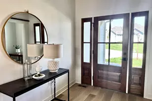S54W25415 Pebble Brook Ct, Waukesha, WI 53189 - Photo 23