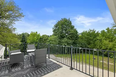 N4W22625  Bluemound Rd, Pewaukee, WI 53186 - Photo 33