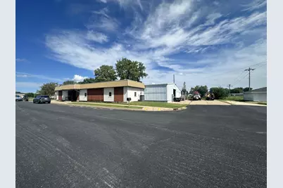 910  Wisconsin Ave, Tomah, WI 54660 - Photo 9