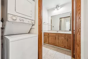 N82W13506 Fond Du Lac Ave, Menomonee Falls, WI 53051 - Photo 19