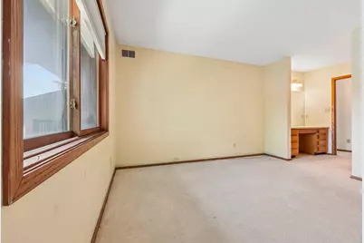 N82W13506  Fond Du Lac Ave #A207, Menomonee Falls, WI 53051 - Photo 15