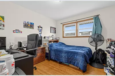 6350 W Leon Ter, Milwaukee, WI 53218 - Photo 17