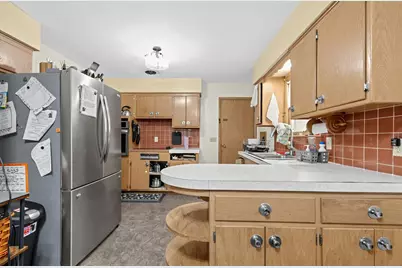 6350 W Leon Ter, Milwaukee, WI 53218 - Photo 7