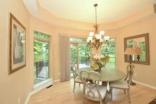 930 Dana Ln, Waukesha, WI 53189 - Photo 9